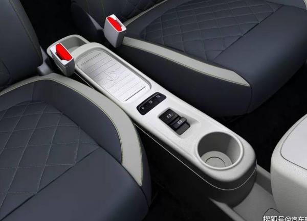 欧拉白猫发动机漏气