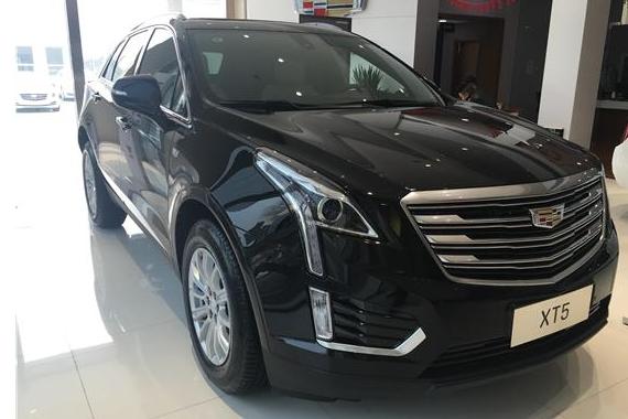 凯迪拉克XT5汽车漆面保养