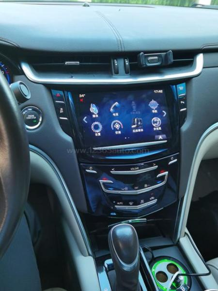 XTS夜间行车灯不亮