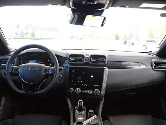 领克02刹车片更换