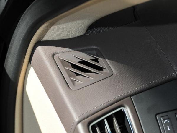 凯迪拉克SLS车漆DIY修复