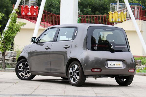 欧拉白猫电动车刹车故障