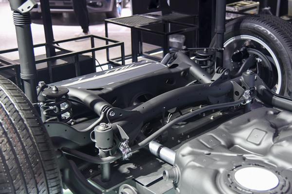 领克01领克中控屏设置