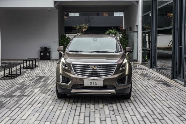 凯迪拉克XT5转向系统故障维修全攻略 | 专业诊断与更换指南