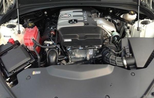 凯迪拉克CTS刹车片更换