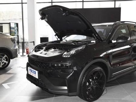 领克01车载中控屏调整