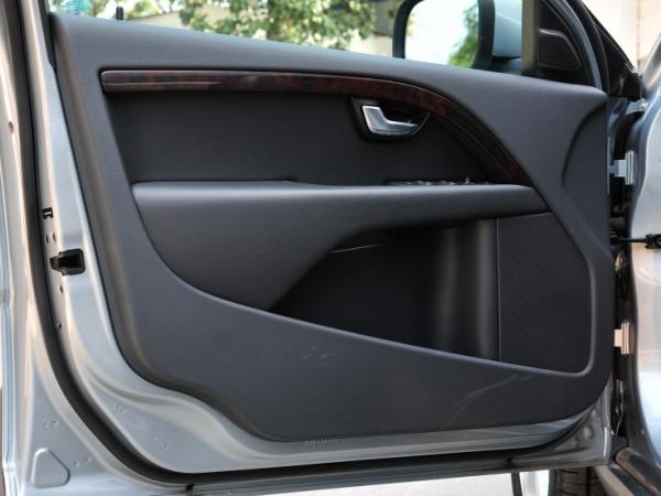 沃尔沃XC70