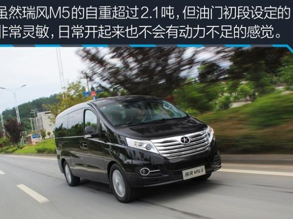 发动机后面小孔漏油了怎么处理