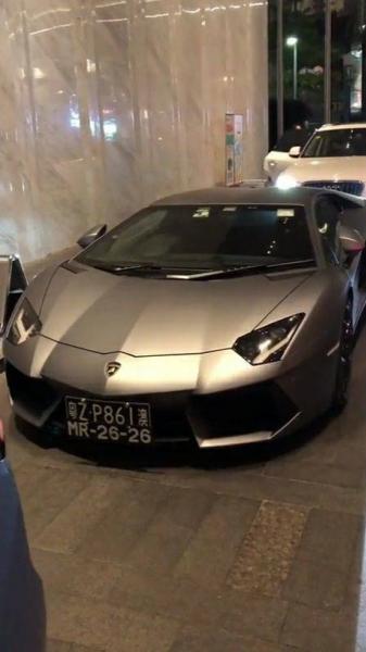 兰博基尼埃文塔多Aventador仪表盘故障