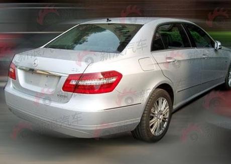 奔驰E200L10-12电路图详解