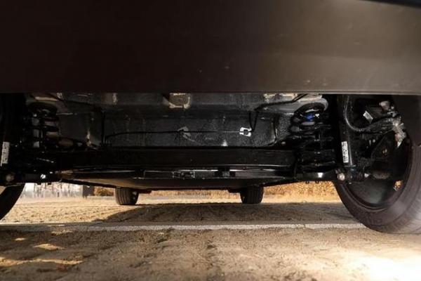 欧拉好猫电动车窗进水维修