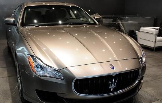 玛莎拉蒂总裁Quattroporte