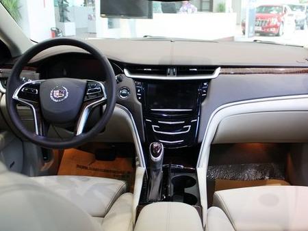 凯迪拉克XTS漏油排查