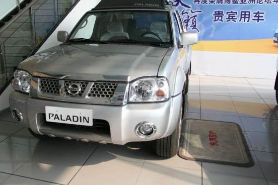 郑州日产帕拉丁Paladin检查过滤器