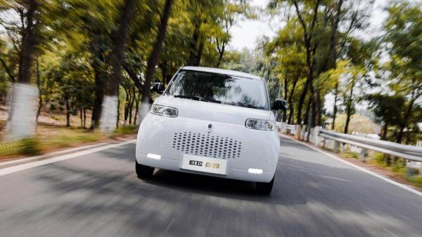 欧拉白猫欧拉汽车保养