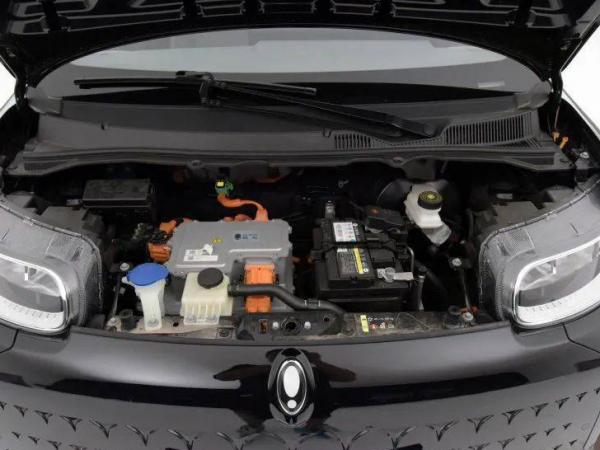 欧拉白猫空气滤清器清洁方法