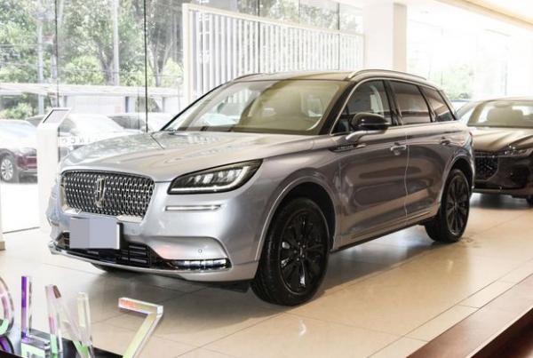 凯迪拉克XT4凯迪拉克中控维修