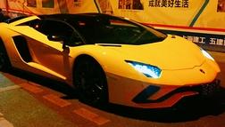 兰博基尼埃文塔多Aventador安全带松紧度