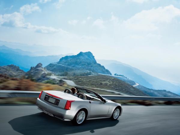 凯迪拉克XLR中控黑屏