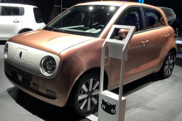 欧拉黑猫电动汽车构造