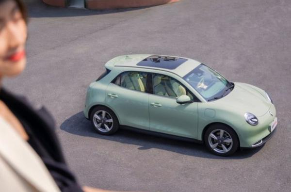 欧拉好猫汽车划痕处理