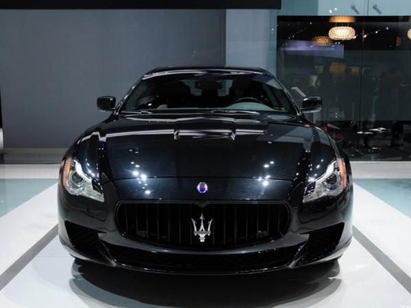 玛莎拉蒂总裁Quattroporte 挡风玻璃维修与更换技巧