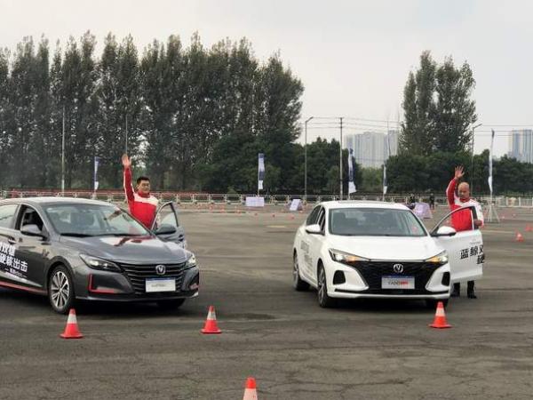 长安汽车逸动维修小常识 有效清洁车内空气，打造健康驾乘环境