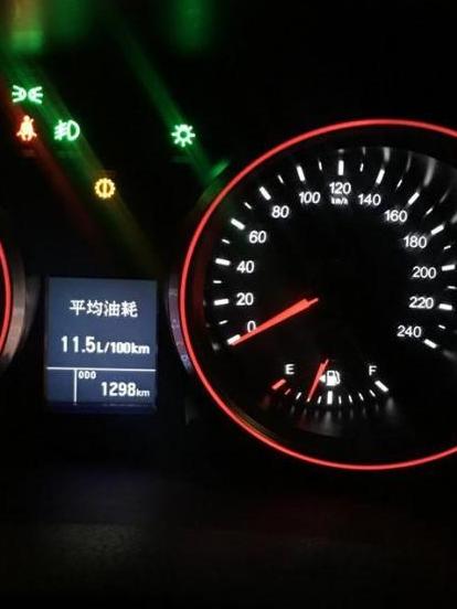 哈弗M1座椅更换