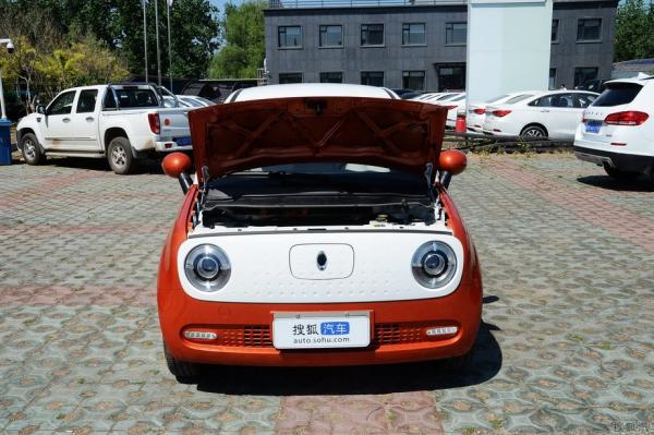 欧拉黑猫汽车座椅磨损修复