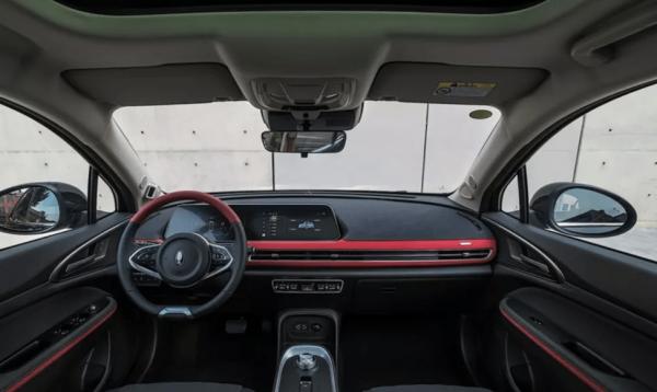 欧拉好猫轮胎动平衡调整