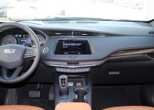 凯迪拉克XT4前大灯亮度异常解决方案大全｜快速排查与修复指南