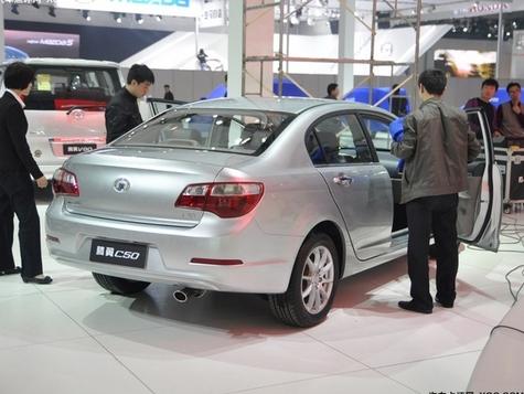 腾翼C50中控屏失灵